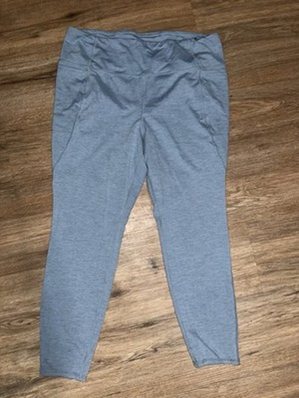 Torrid Active Gray Heathered Leggings Womens Size 2 2X High Rise Pockets